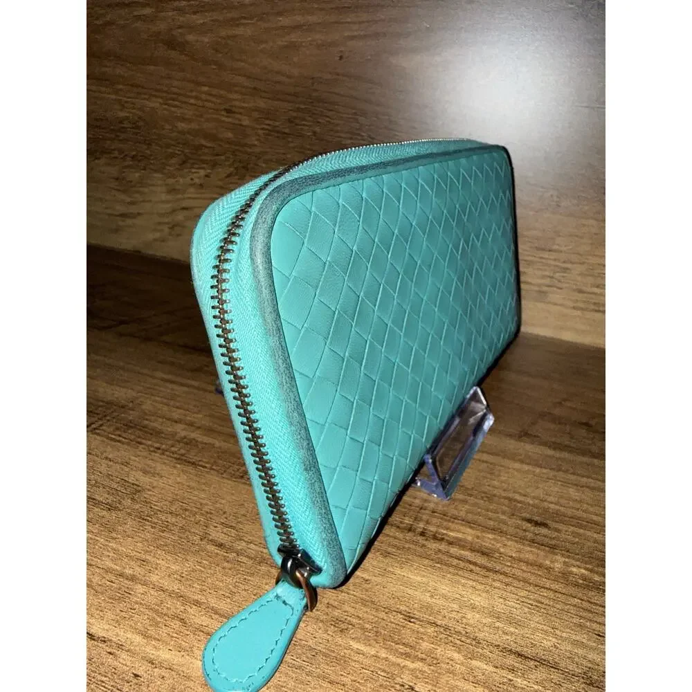Bottega Veneta Intrecciato Zip-Around Wallet in Turquoise Leather with coa